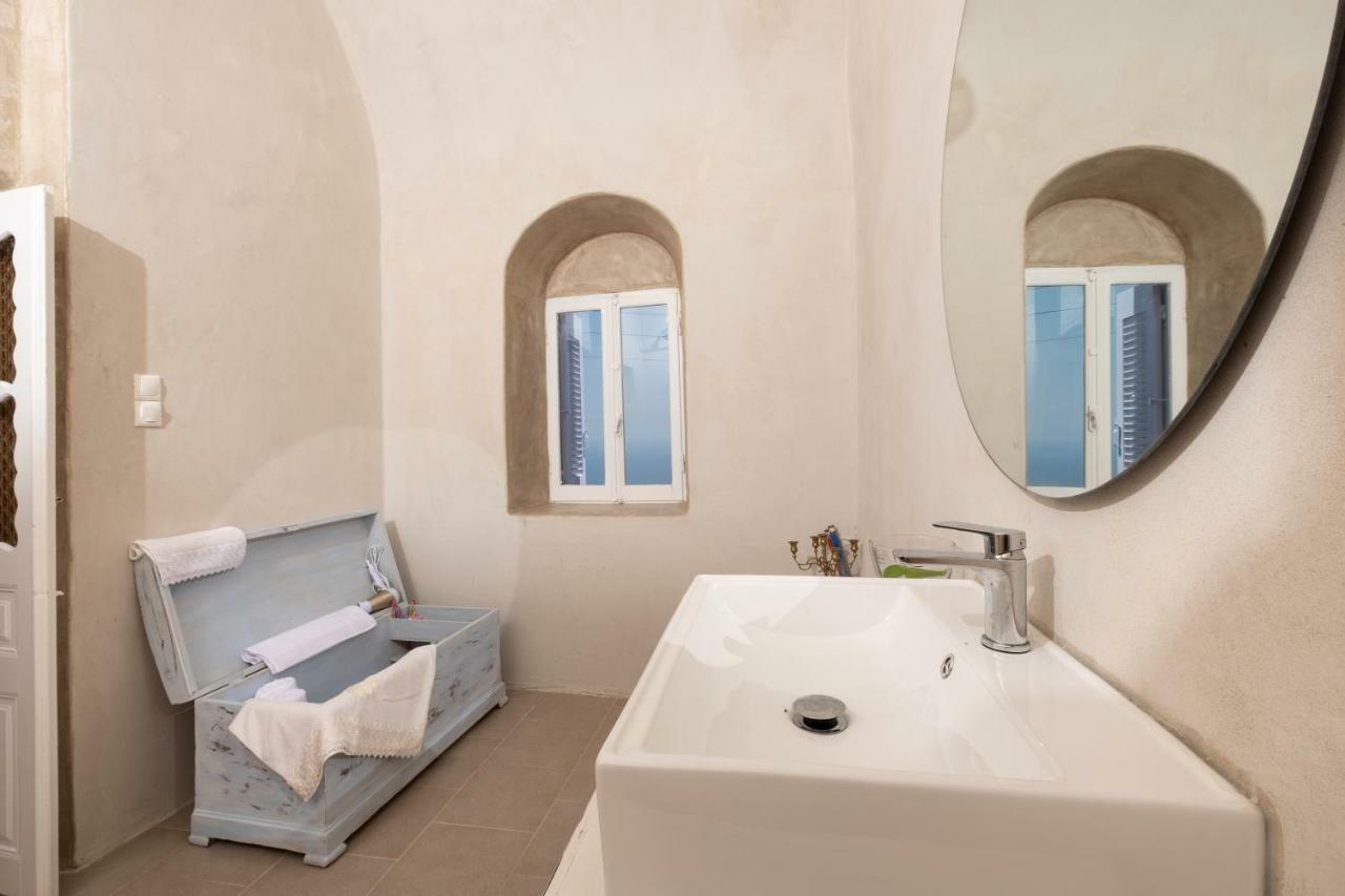 Апартаменты Deltami Santorini Пиргос Экстерьер фото